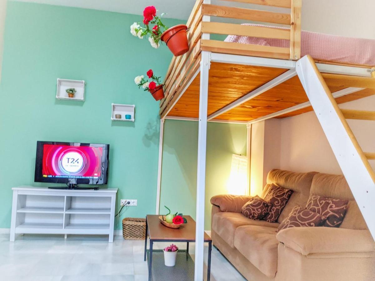 Appartement Cuarta Revuelta Alquiler à Séville Extérieur photo
